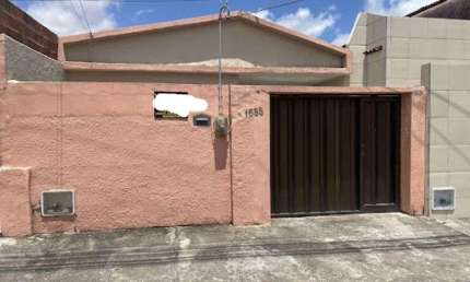Casa com 3 dormitórios à venda, 140 m² por R$ 460.000,00 - João Xxiii - Fortaleza/CE