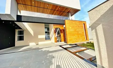 Casa à venda com 3 quartos, suíte e piscina no belmonte – rolândia/pr