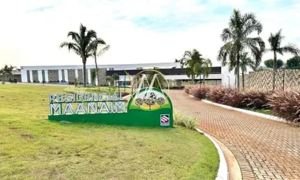 Terreno em condomínio fechado com 1.503m² no Residencial Maanaim