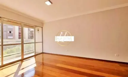Apartamento reformado à venda com 3 quartos e 90m² no Centro – Londrina/PR