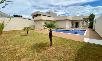 Casa em condomínio fechado com 3 quartos à venda no Condomínio Jardim Flamboyan, Bragança Paulista , 240 m2 por R$ 1.200.000