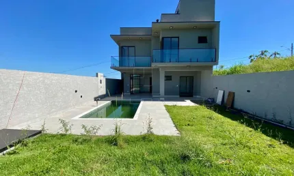 Casa com 3 quartos à venda no Centro, Bragança Paulista , 212 m2 por R$ 1.100.000