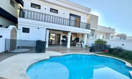 Casa com 3 quartos à venda no Residencial Euroville II, Bragança Paulista , 220 m2 por R$ 2.450.000