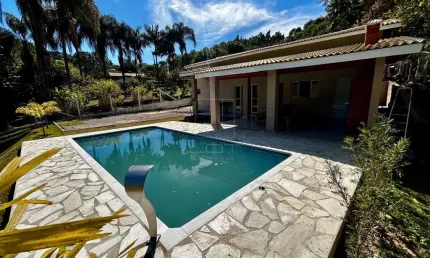 Chácara / sítio com 4 quartos à venda no Recanto Tranquilo, Pinhalzinho , 200 m2 por R$ 750.000