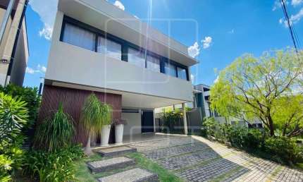 Casa em condomínio fechado com 3 quartos para alugar no Residencial Euroville II, Bragança Paulista , 261 m2 por R$ 10.800