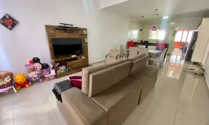 Casa em condomínio fechado com 3 quartos à venda no condomínio portal da serra, bragança paulista , 137 m2 por r$ 780.000