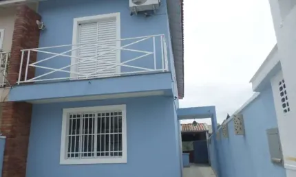 Casa com 3 quartos à venda na Rua Tenente Sebastião Soares, Jardim Monte Alegre, Taboão da Serra, 233 m2 por R$ 750.000