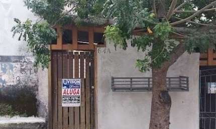 Casa com 2 quartos para alugar na Rua Marrocos, Parque Monte Alegre, Taboão da Serra, 45 m2 por R$ 1.600