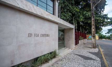 Apartamento com 4 quartos para alugar em  Piedade - Jaboatão dos Guararapes-PE