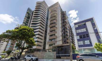 Apartamento à venda na Avenida Boa Viagem  com 4 quartos