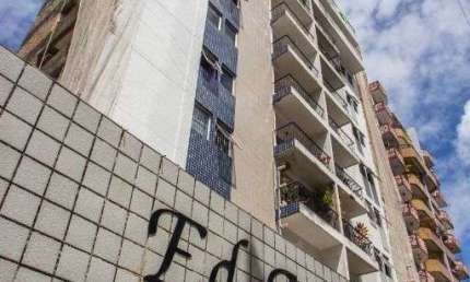 Apartamento mobiliado para locação no Edifício Mirella, em Boa Viagem com 237m² 4 quartos