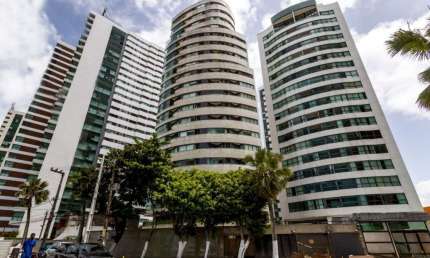 Apartamento para vender com 02 suítes na Avenida Boa Viagem
