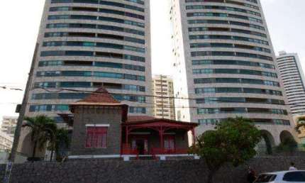 Apartamento para locação em Boa Viagem com 4 quartos