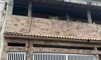 Casa em Condomínio para Venda em Niterói, Fonseca, 5 dormitórios, 1 suíte, 2 banheiros, 2 vagas