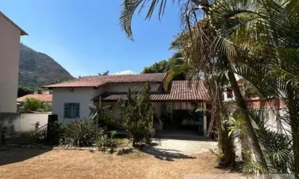 Casa para Venda em Maricá, SÃO JOSE DE IMBASSAÍ, 3 dormitórios, 1 suíte, 1 banheiro, 6 vagas