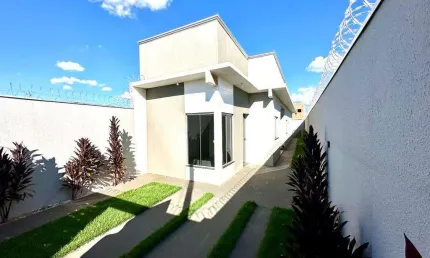 Casa para Venda em Campo Grande, Residencial Figueiras do Parque, 2 dormitórios, 1 suíte, 2 banheiros, 2 vagas