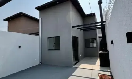Casa para Venda em Campo Grande, Bom Retiro, 2 dormitórios, 1 suíte, 2 banheiros, 2 vagas