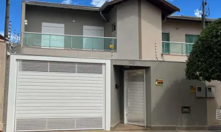 Casa para Venda em Campo Grande, Carandá Bosque, 3 dormitórios, 3 suítes, 4 banheiros, 4 vagas