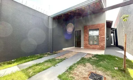 Casa para Venda em Campo Grande, Jardim Presidente, 2 dormitórios, 1 suíte, 2 banheiros, 2 vagas