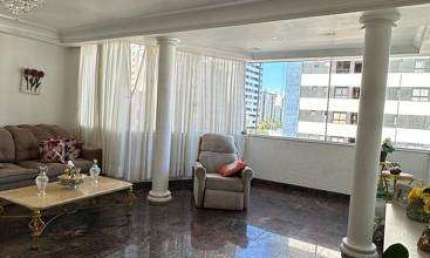 Apartamento com 4 quartos à venda na Rua Piauí, 26, Pituba, Salvador