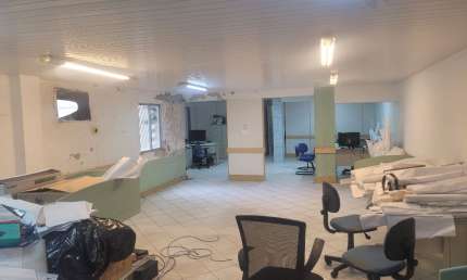 Sala comercial com 6 salas para alugar na Rua Caetité, 175, Rio Vermelho, Salvador