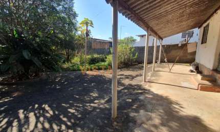 Casa com 2 quartos à venda na Rua Manoel Molina Martins, Vila Brasil, São João da Boa Vista
