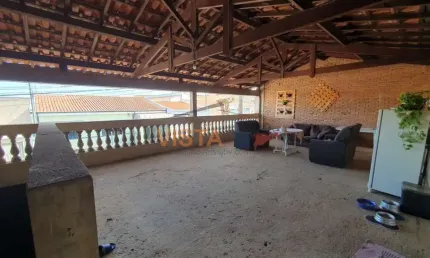 Casa  Vila Valentin com 2 quartos - São João da Boa Vista