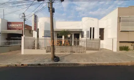 Sala comercial para alugar na Rua Conselheiro Antônio Prado, Centro, São João da Boa Vista