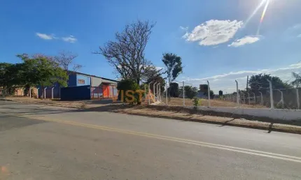 Barracão em Jardim Azaleias - São João da Boa Vista