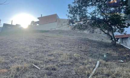 Terreno à venda, 450 m² por R$ 480.000,00 - Condomínio Villagio Capriccio - Louveira/SP
