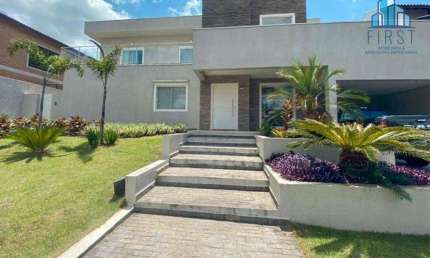 Casa com 3 dormitórios à venda, 320 m²  de área construída em dois terrenos  por R$ 2.070.000 - Residencial Grape Village - Vinhedo/SP
