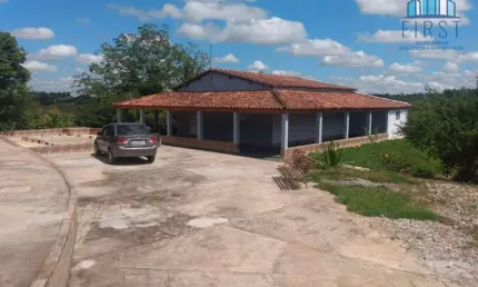 Chácara com 3 dormitórios à venda, 2100 m² por R$ 690.000,00 - Vivenda - Jundiaí/SP