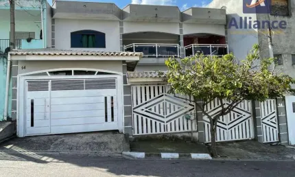 Sobrado com 4 dormitórios à venda, 320 m² por R$ 990.000,00 - Santo Antônio - Louveira/SP