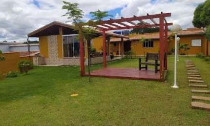 Chácara com 5 dormitórios à venda, 1838 m² por R$ 850.000,00 - Maracanã - Jarinu/SP