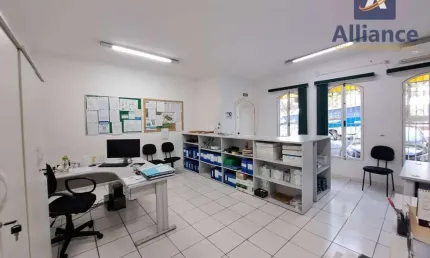 Casa, 200 m² - venda por R$ 1.500.000,00 ou aluguel por R$ 6.000,00/mês - Santo Antônio - Louveira/SP