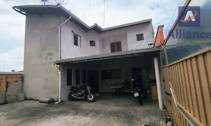 Casa com 2 dormitórios à venda, 80 m² por R$ 780.000 - Santo Antônio - Louveira/SP