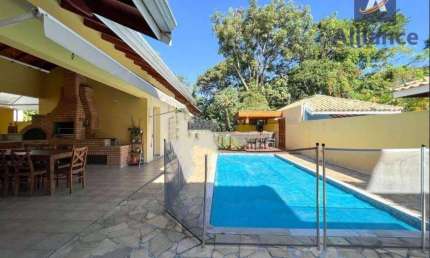 Casa com 3 dormitórios para alugar, 306 m² por R$ 9.713,00/mês - Villaggio Capríccio - Louveira/SP