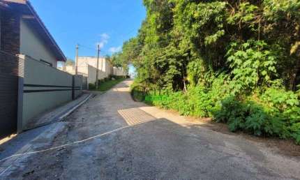 para à venda com    no bairro Canjica (Terra Preta), Mairiporã -