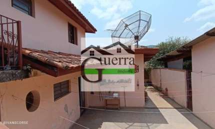 Casa com 3 quartos à venda na Rua Pio XII, Centro, Mairiporã