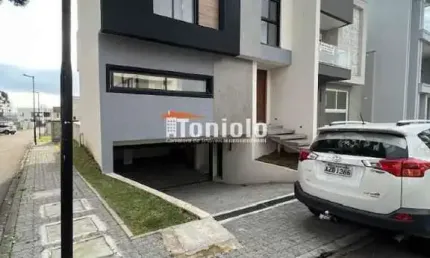 Sobrado em Condomínio à venda, 4 quartos, 4 suítes, 4 vagas, Itália - São José dos Pinhais/PR