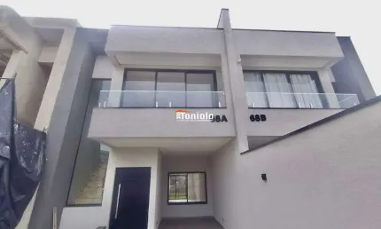 Sobrado à venda, 3 quartos, 1 suíte, 2 vagas, Cidade Jardim - São José dos Pinhais/PR