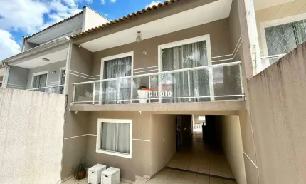 Casa à venda na Rua João Batista Manzoque, Bom Jesus, São José dos Pinhais