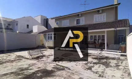 Sobrado com 4 quartos à venda, 550 m² - Vila Oliveira - Mogi das Cruzes/SP