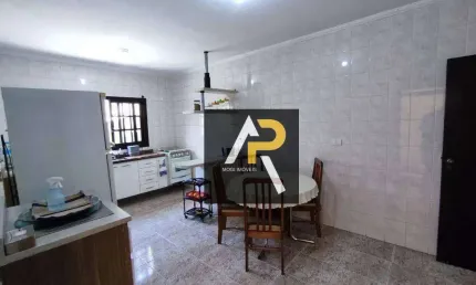 Sobrado com 3 quartos 180 m² a venda no Jardim Universo - Mogi das Cruzes/SP