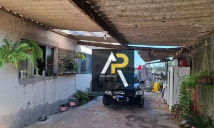Casa terrea com 1 quarto + casa no andar superior com 2 quartos + ponto comercial a venda na Vila São Paulo - Mogi das Cruzes/SP