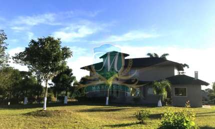 Chácara com 2.882 m² de terreno e uma casa de 420 m², em Pinhais na estrada ecologica a venda, casa com 4 qtos, 3 salas, 5 bh, lareira, 2 pavimentos.