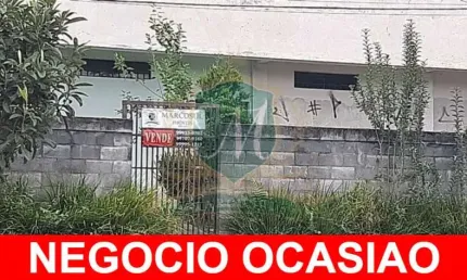 sobrado inacabado a venda no bairro alto por 1.500.000,00. sobrado com 312 m² num terreno de  700 m². oportunidade unica. excelente localização.