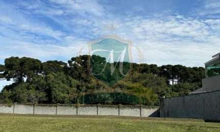 Venda de excelente terreno residencial com 727 m² no Alpavillhe Graciosa em Pinhais. Pronto para construir sua magnifica casa com fundo para mata.