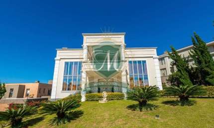 Luxo e conforto no Alphaville Graciosa: Casa de 4 quartos, 2 suítes e 704m² no Alphaville Graciosa. Venha conhecer!