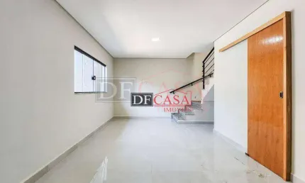 Casa com 3 quartos à venda na Rua Pedro Voss, 866, Vila Carrão, São Paulo